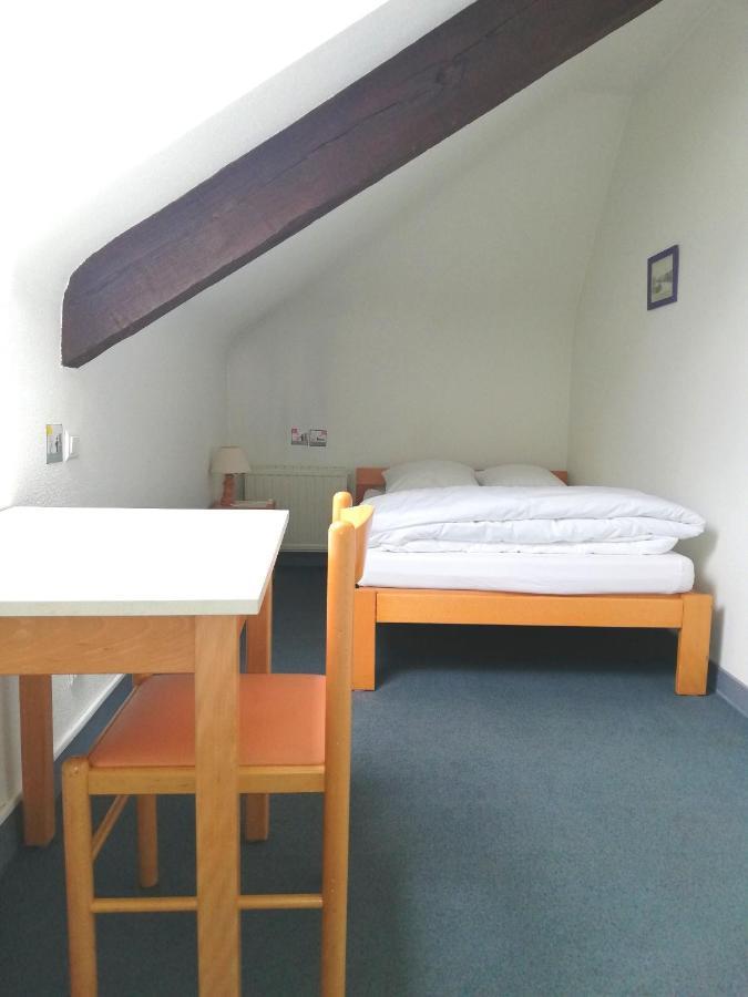Auberge De Jeunesse Hi 폰티비 외부 사진